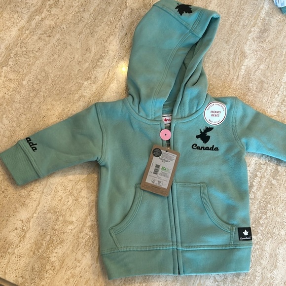 Other - NWT Canada hoodie
